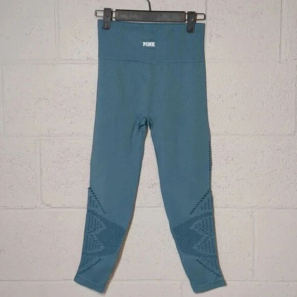 PINK Victoria's Secret Cool & Comfy Seamless Cropped Leggings Dusty Blue Small - Picture 3 of 6